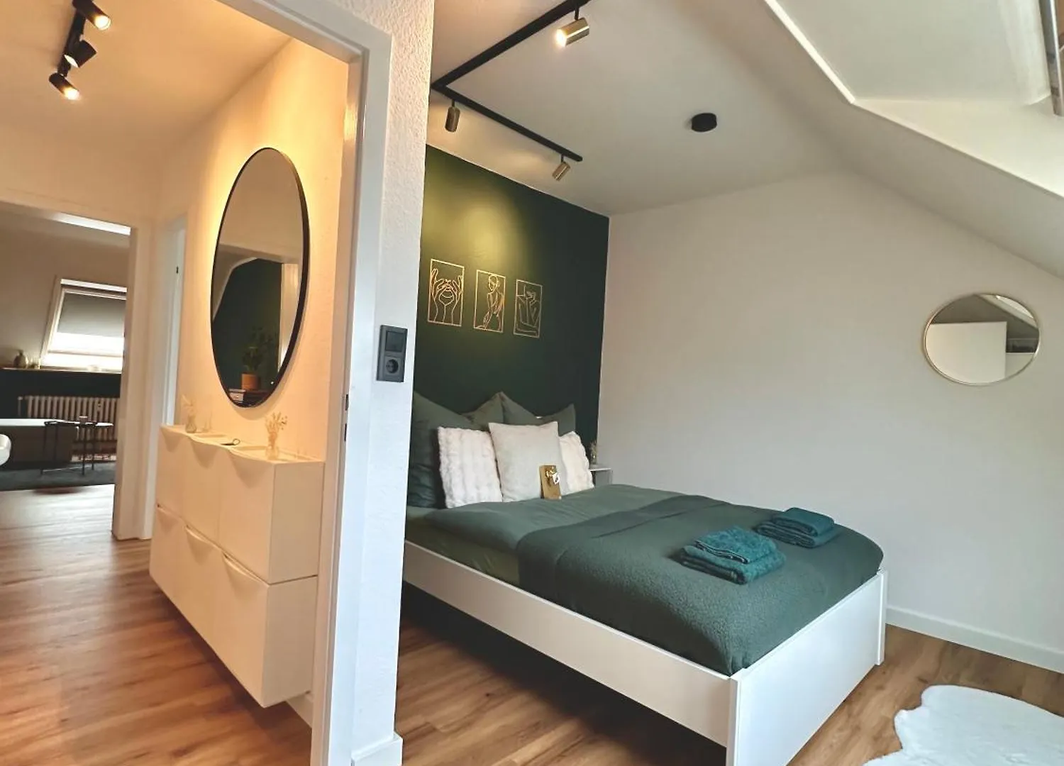 Ferienwohnung Stilvoll-Modern-Neu Meerbusch Apartment